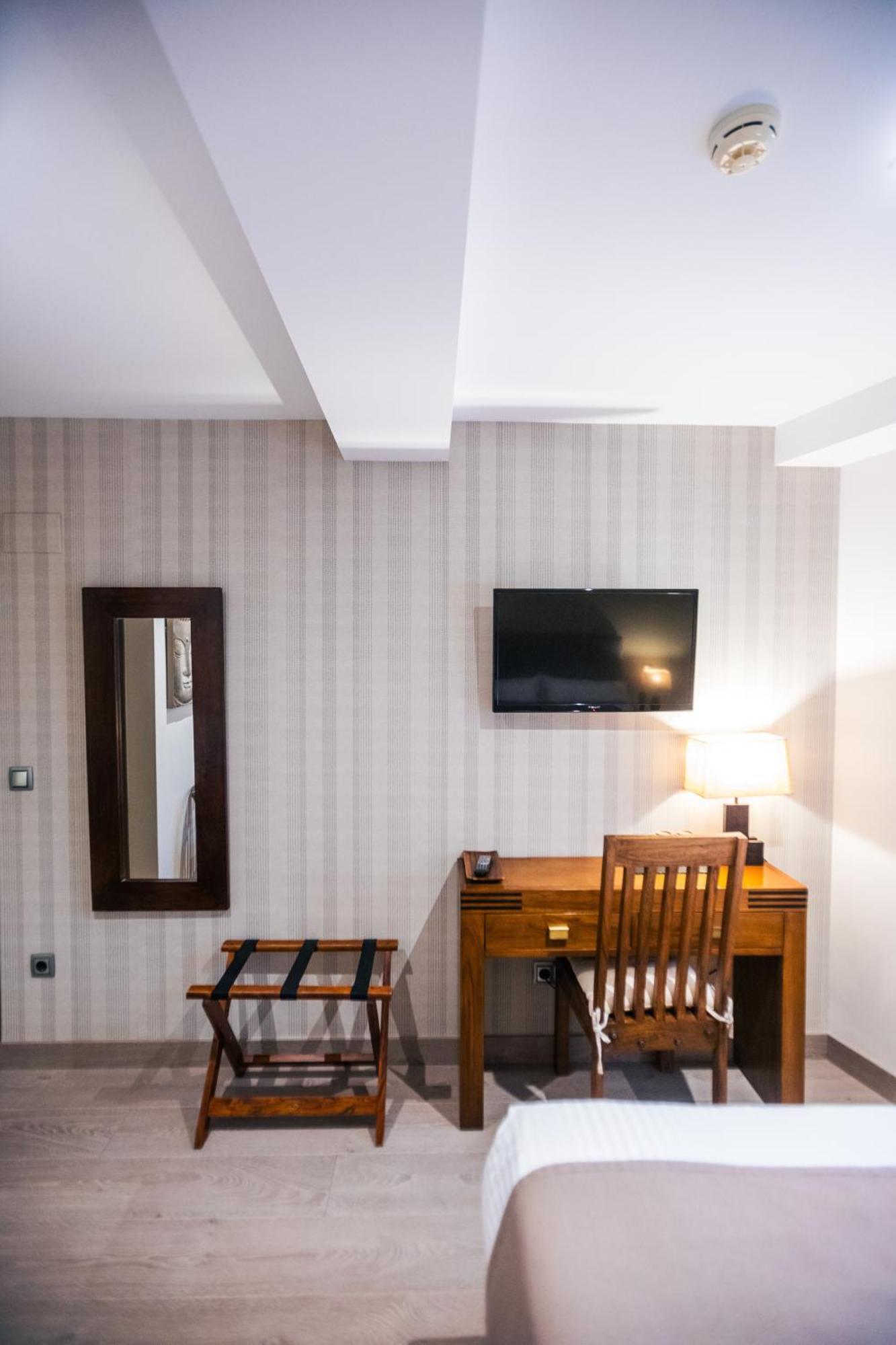 Le Petit Boutique Hotel (Adults Only) سانتاندر المظهر الخارجي الصورة